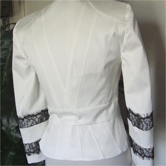 NWT DESIGNER MOTO BLAZER STAND COLLAR OFF WHITE BLACK LACE TRIM SIZE 2 WOMENS 2 - Picture 2 of 12